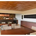 埃堪佩霍赫酒店 奥登塔尔