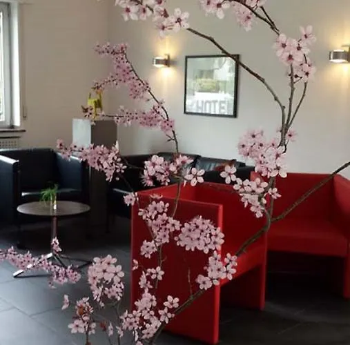 Eikamper Höhe 3* Odenthal