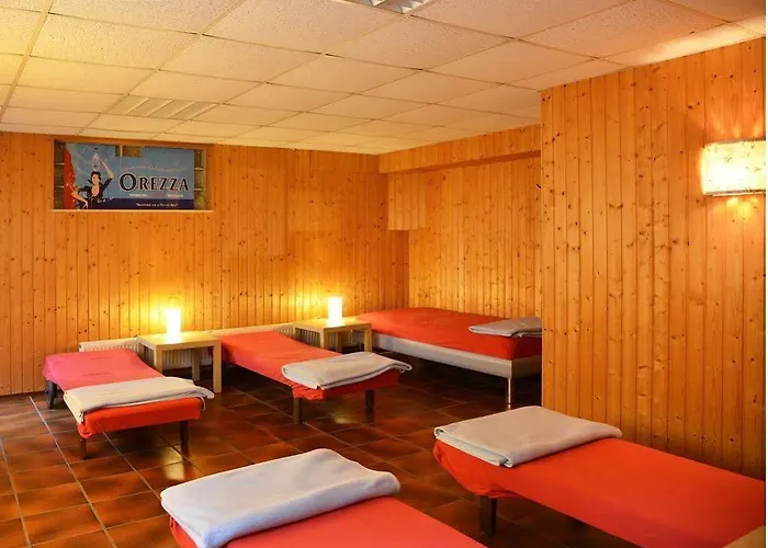 Eikamper Hoehe Otel 3*