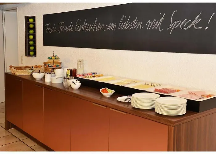 Hotel Eikamper Hoehe